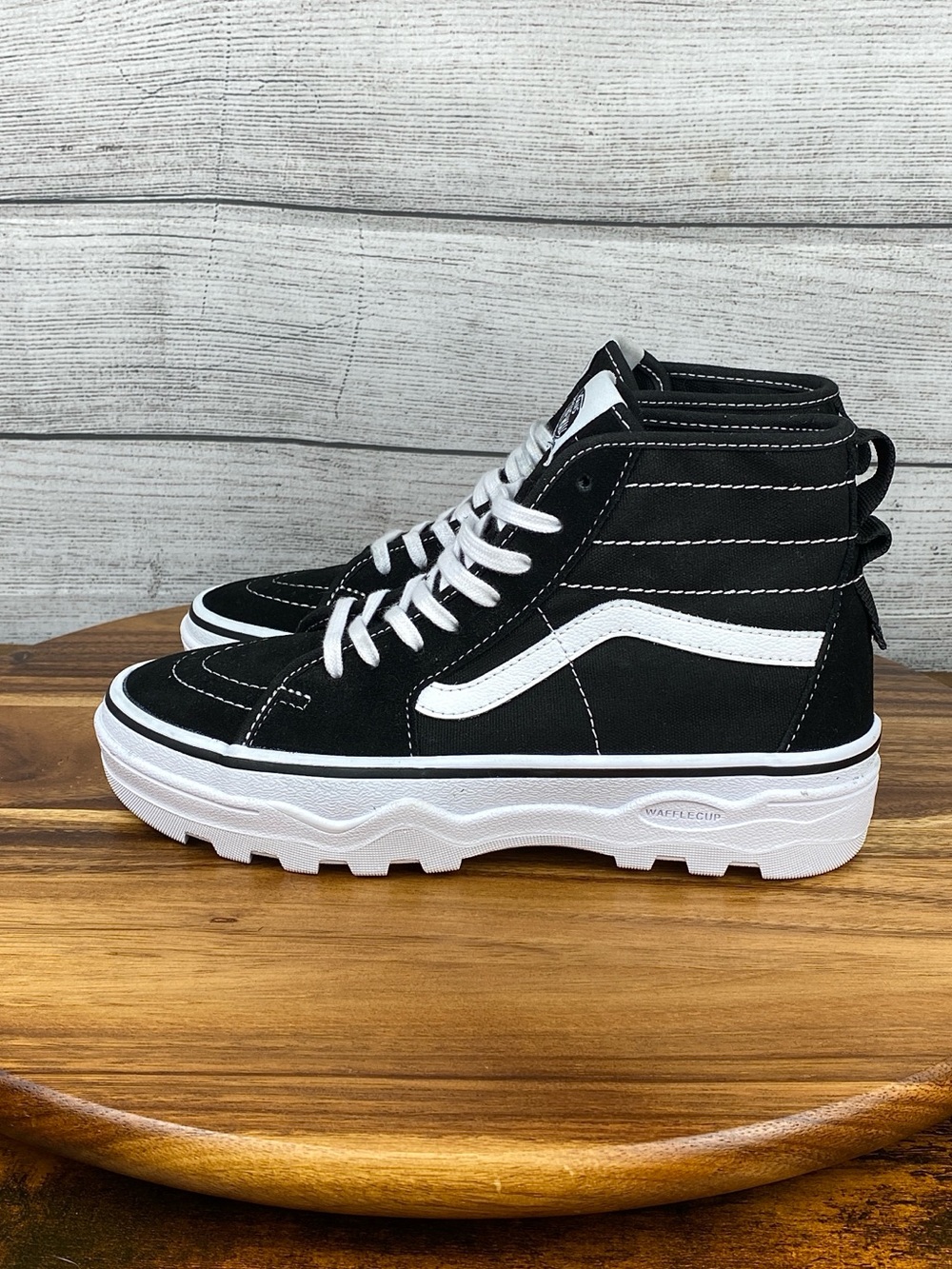 Vans Sentry SK8 Hi WC Black White Sneakers Women’s Shoe Size 7
